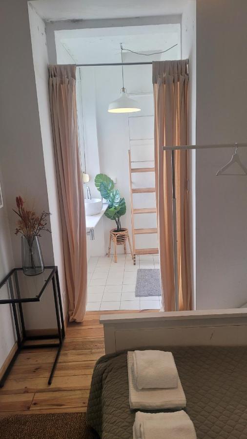 Tiny Suite With Private Bathroom - Bairro Alto Lisboa Extérieur photo